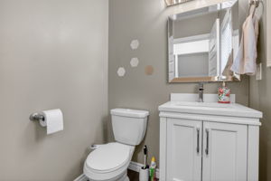  Photo 31