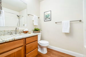 Full bathroom