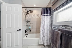  Photo 40