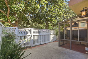 037_F8_6985 Rodling Dr A