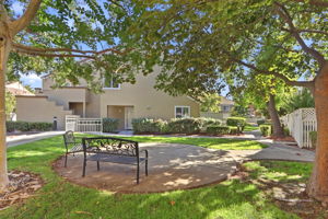 041_F8_6985 Rodling Dr A