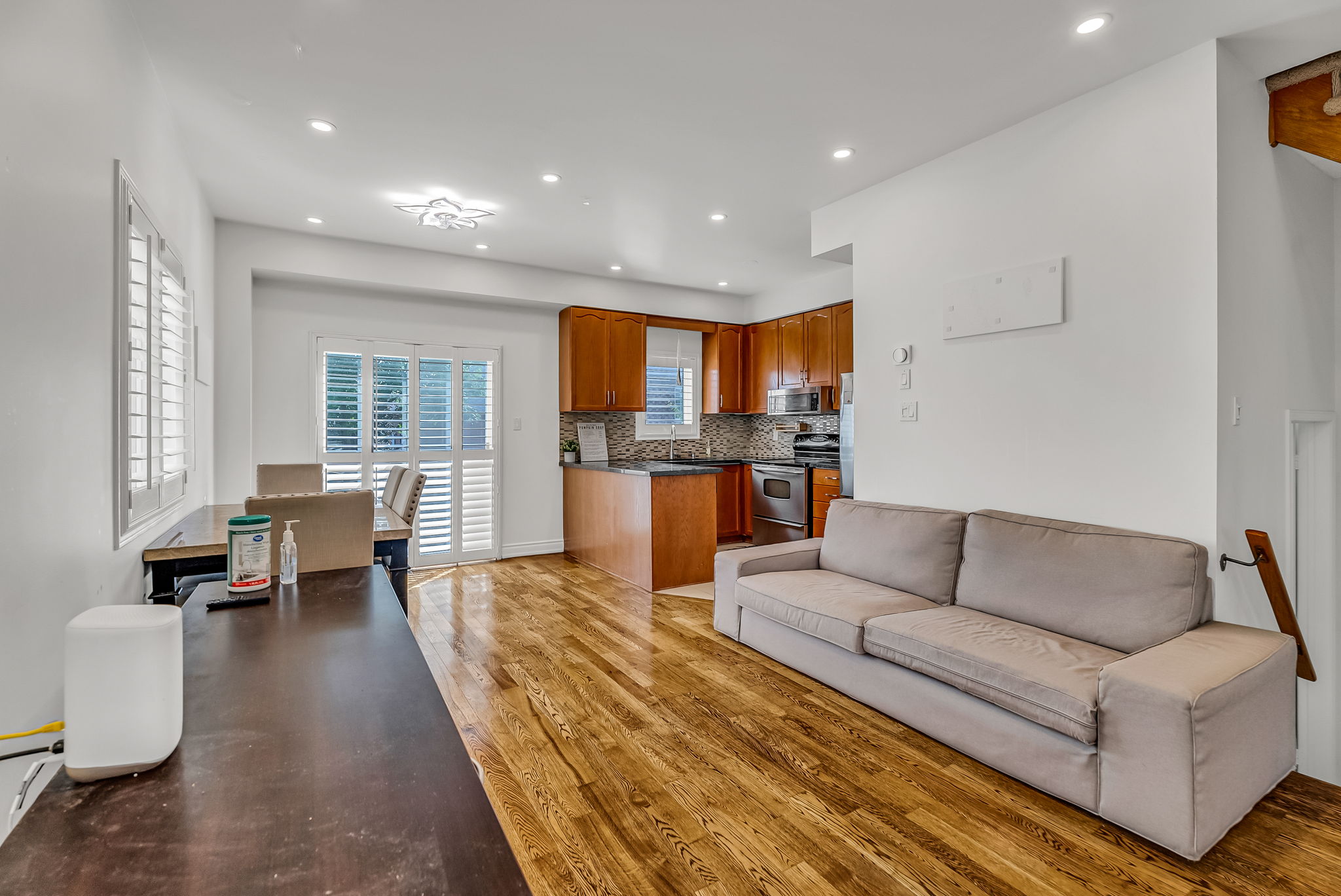 11-living room2