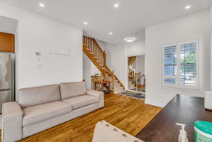 13-living room4