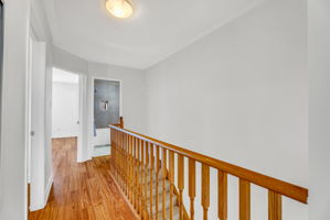 23-2nd floor hallway1