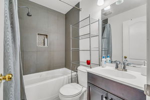 37-guest washroom1