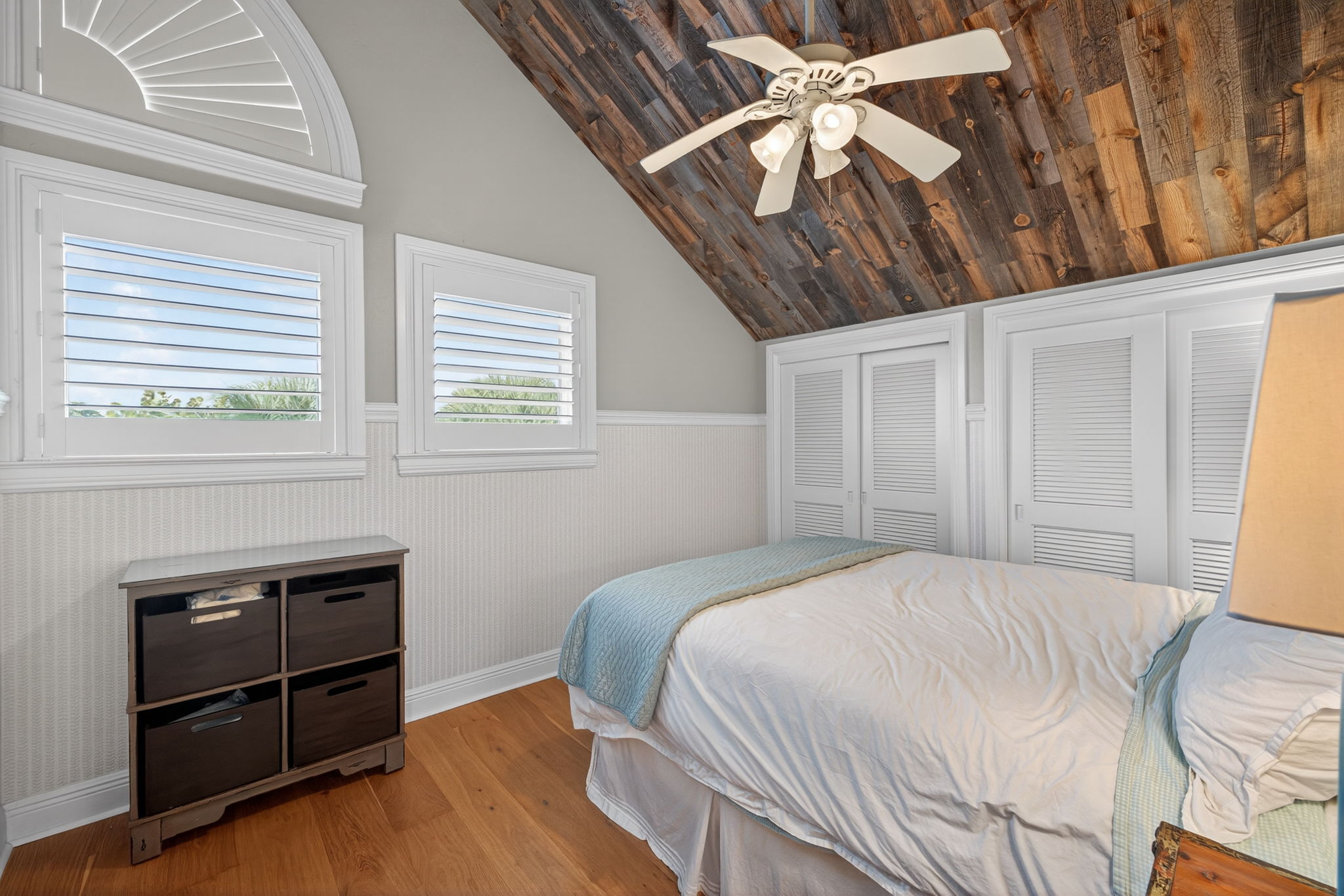 Guest Bedroom 3 - 2 of 2