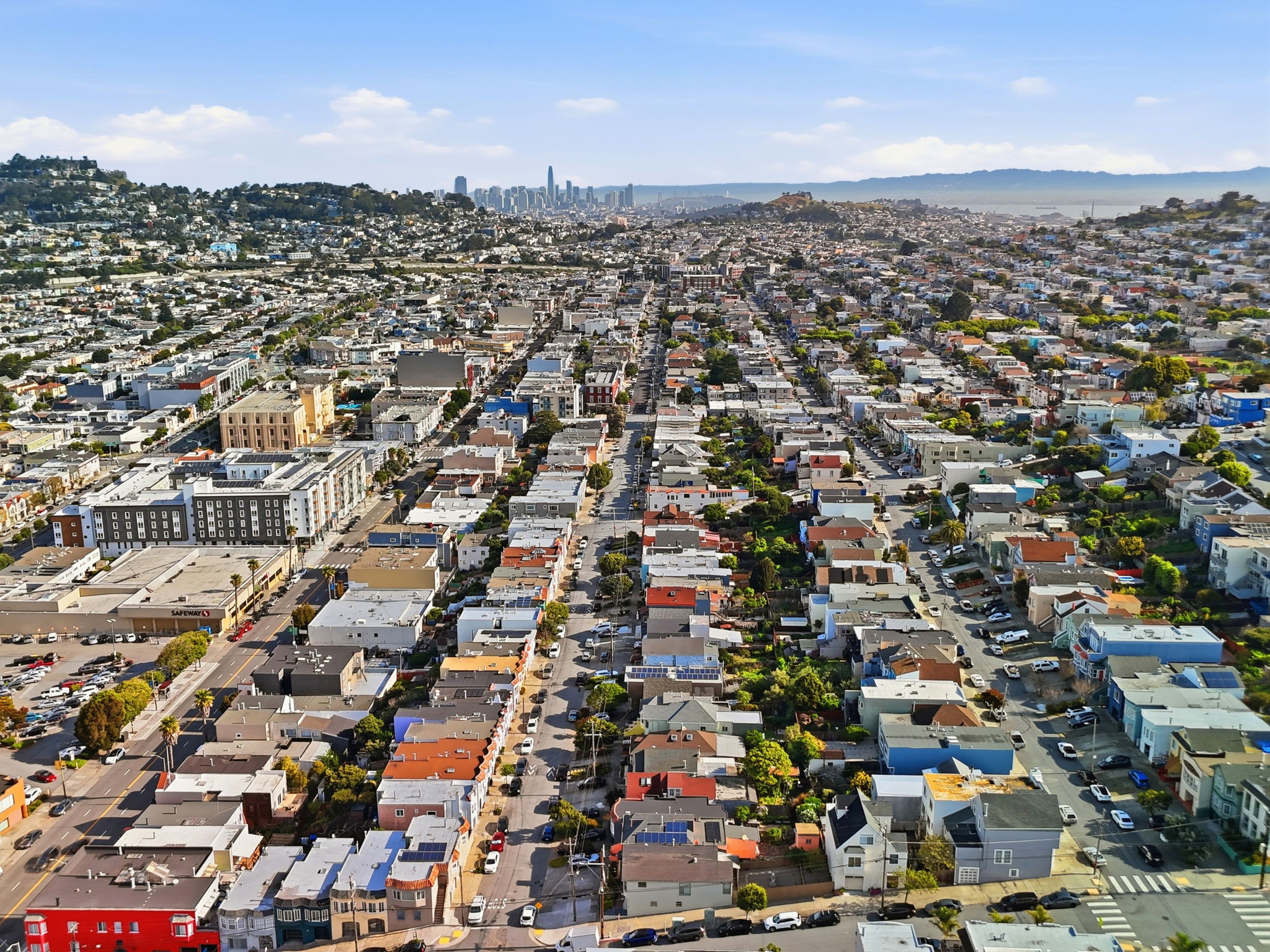 014_F8_AERIAL_699 London St