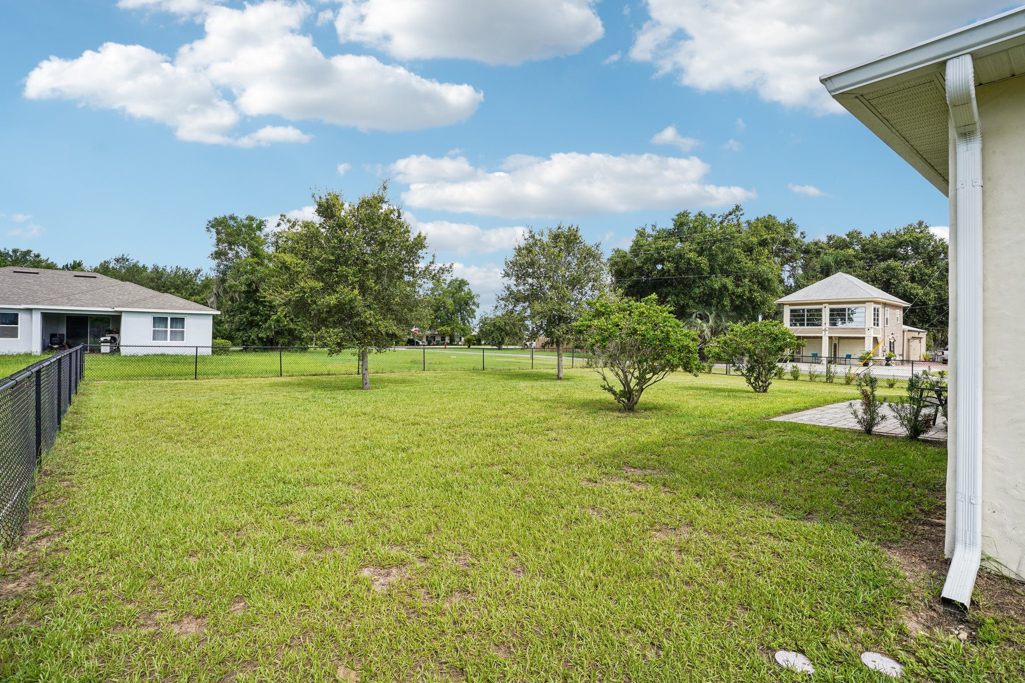 S Dixie Dr-S1907-026.jpg