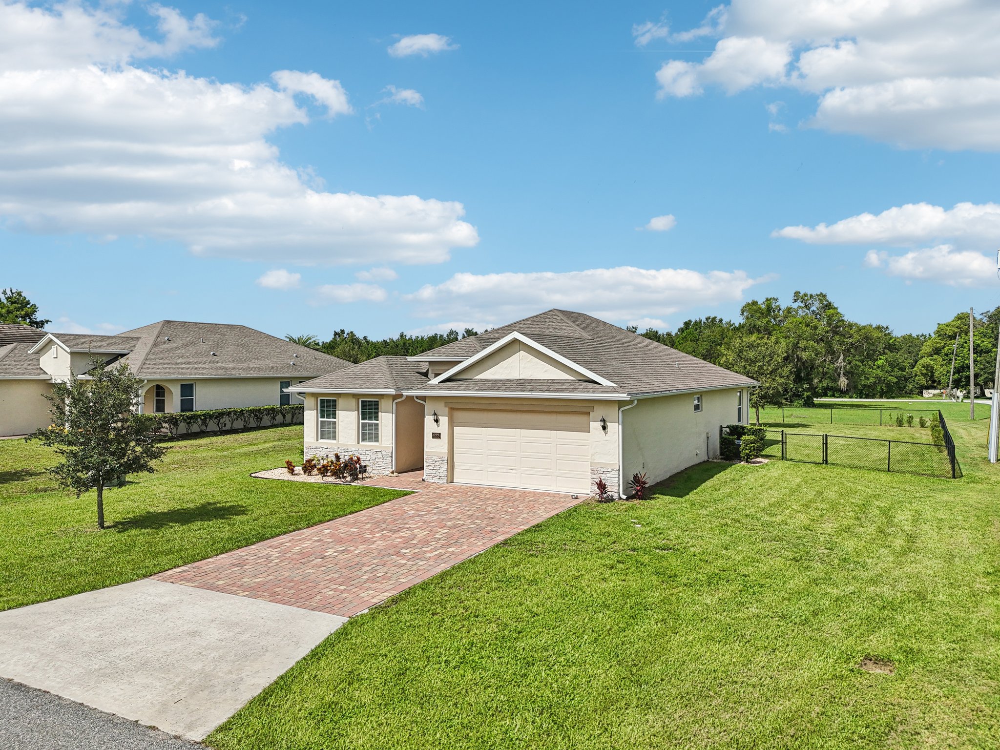 S Dixie Dr-S1907-035.jpg