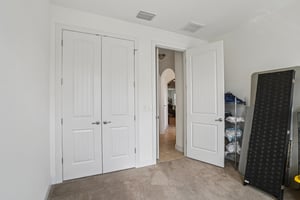 S Dixie Dr-S1907-021.jpg