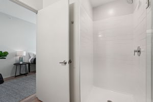 unit 2413-038
