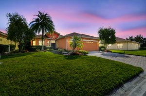 DSC_0177 day to dusk.jpeg