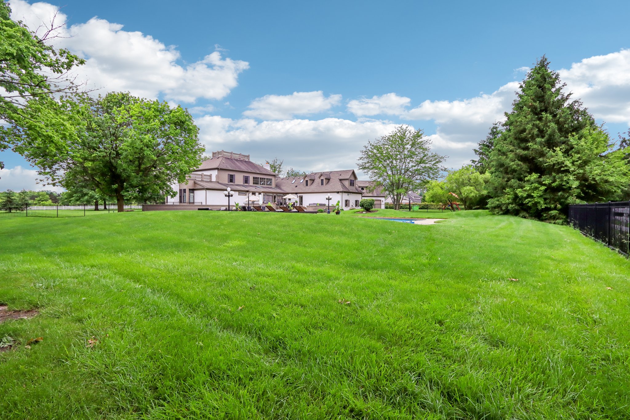 Old Hunt Club Rd-2305-082.jpg