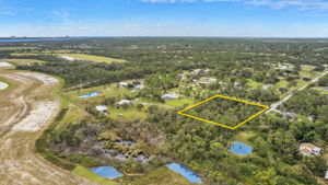 Aerial (6)_With Lot Lines