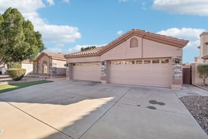 W Firebird Dr-S1001-002.jpg