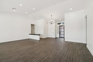 W Firebird Dr-S1001-018.jpg