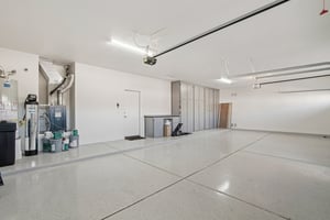 W Firebird Dr-S1001-030.jpg