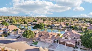 W Firebird Dr-S1001-041.jpg