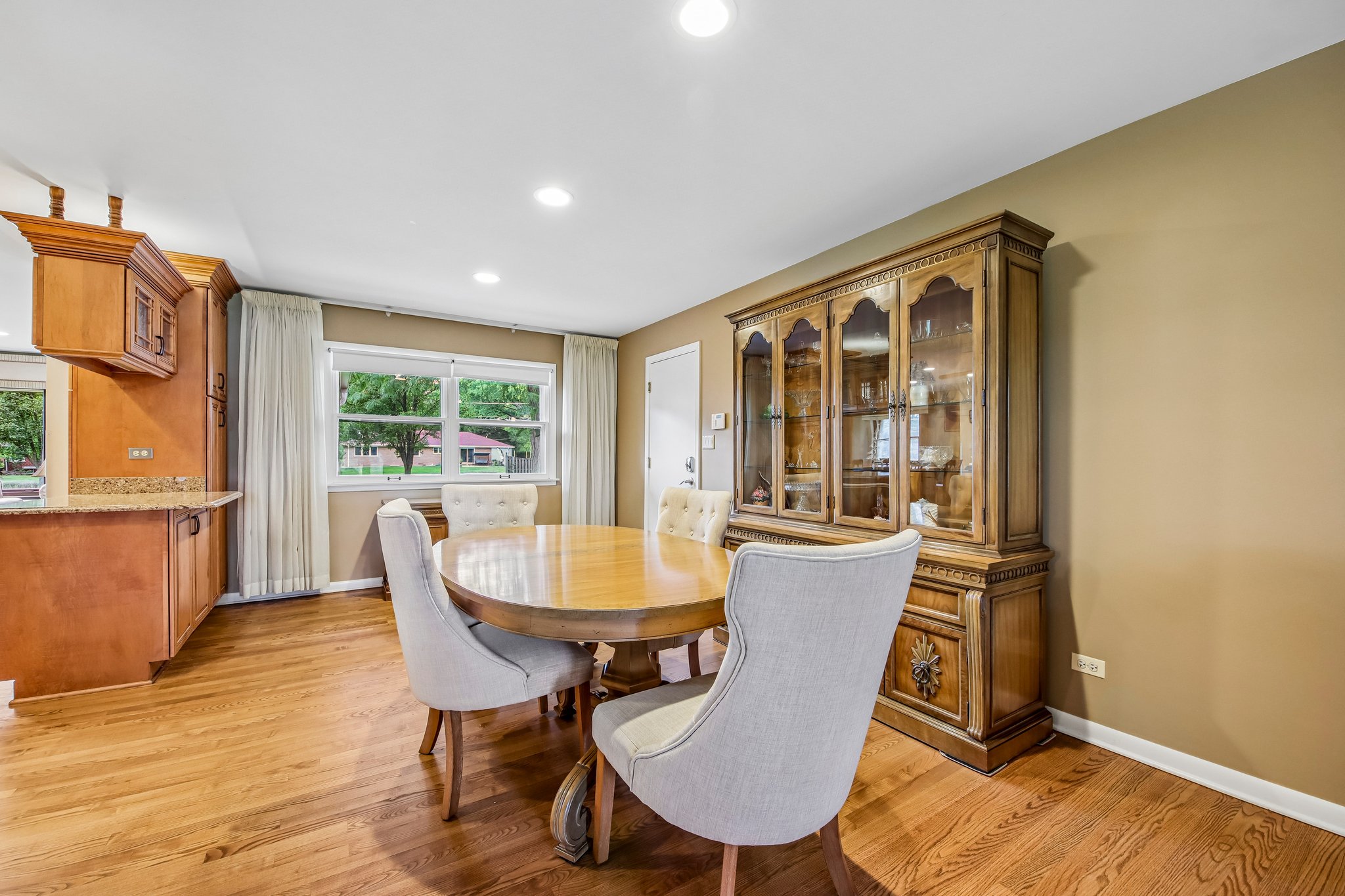 6N520 Andrene Ln-S1909-009.jpg