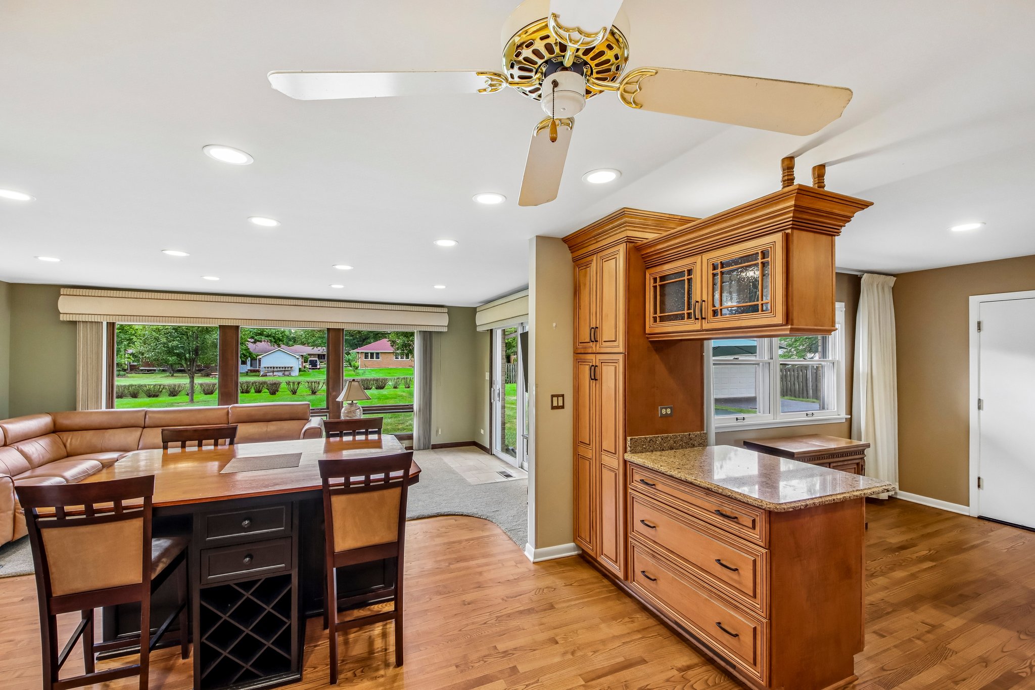 6N520 Andrene Ln-S1909-014.jpg