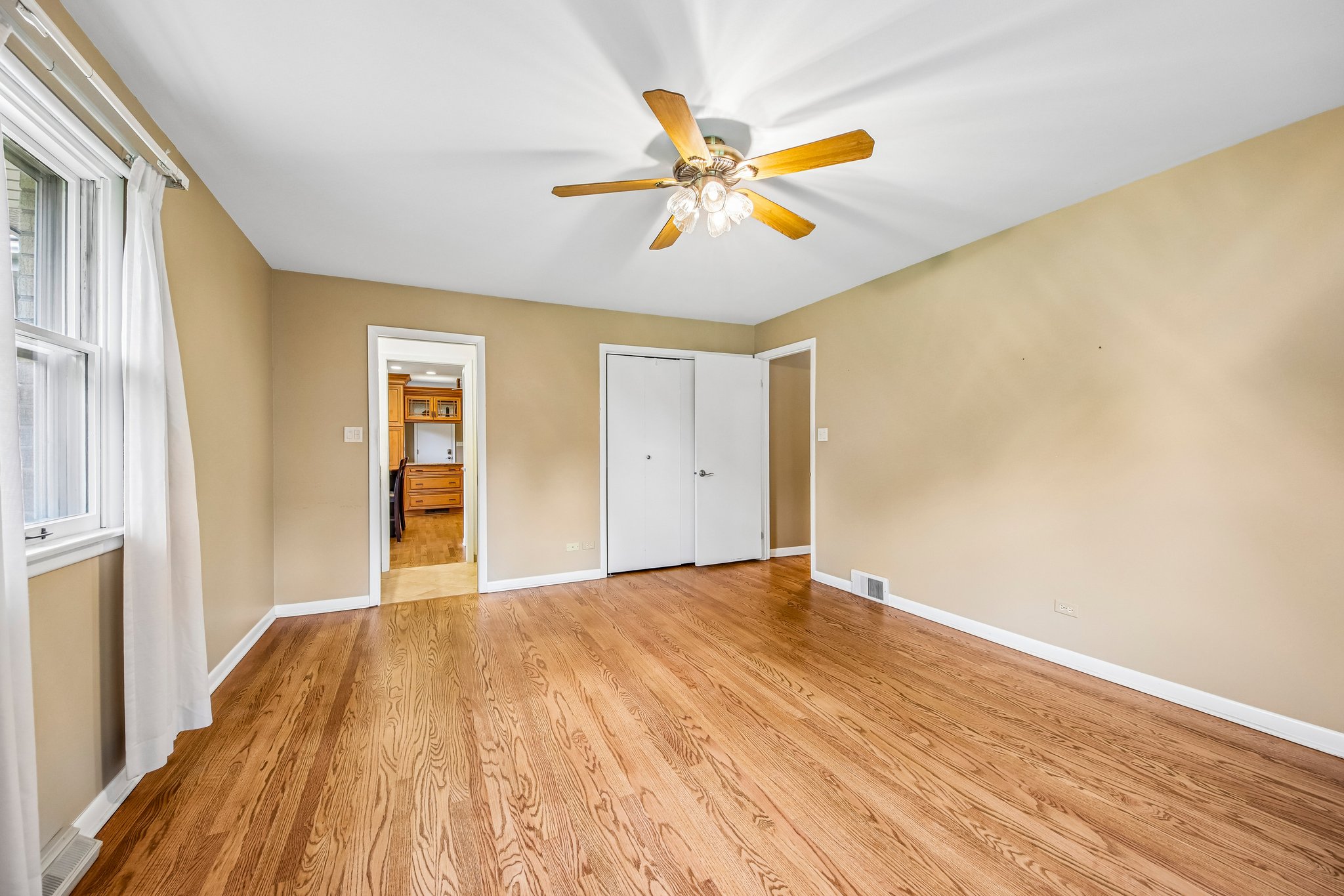 6N520 Andrene Ln-S1909-024.jpg