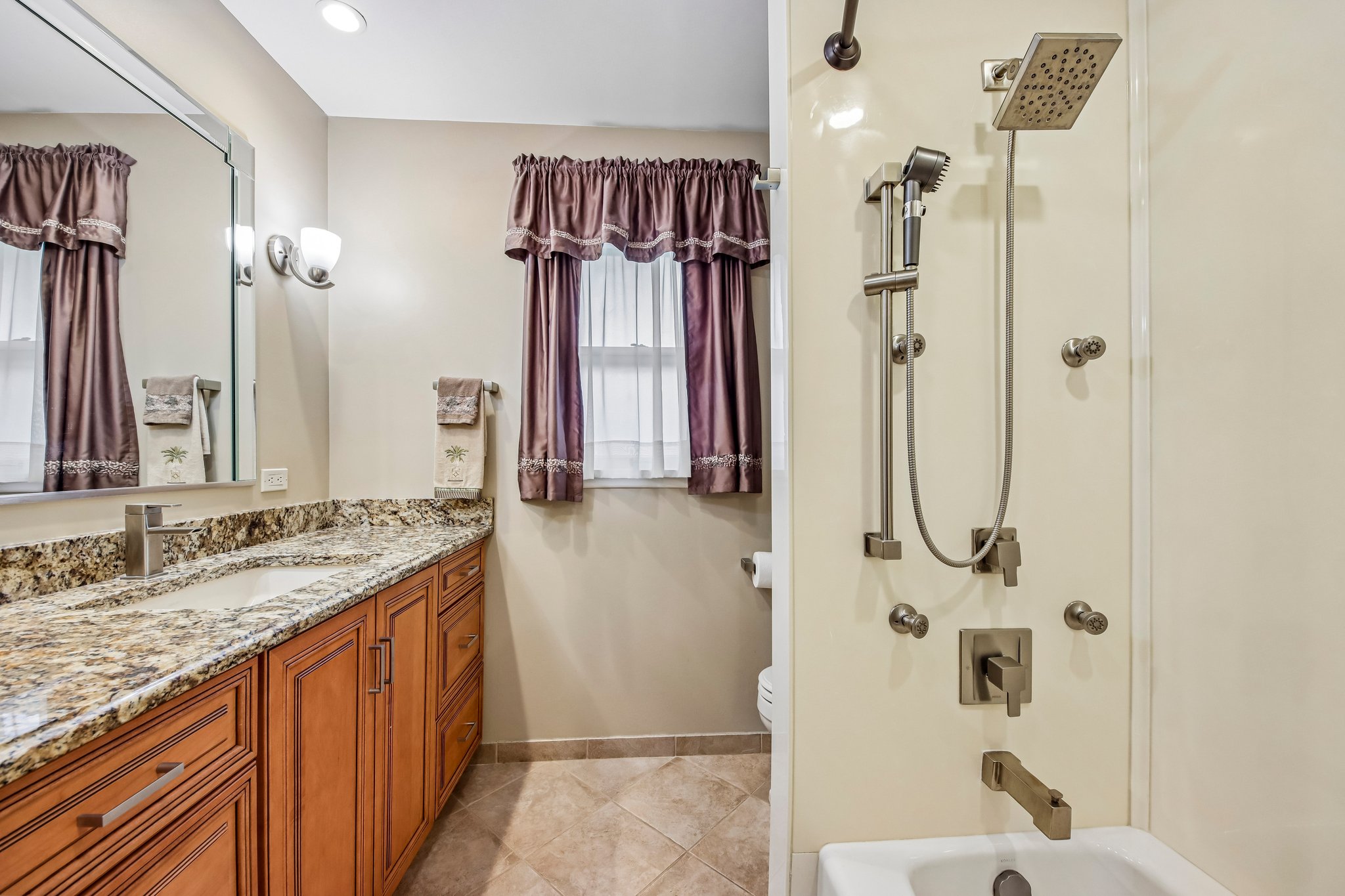 6N520 Andrene Ln-S1909-025.jpg