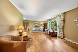 6N520 Andrene Ln-S1909-006.jpg