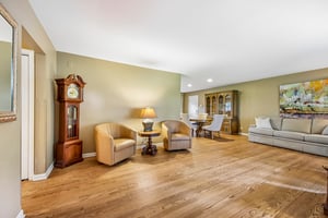 6N520 Andrene Ln-S1909-007.jpg