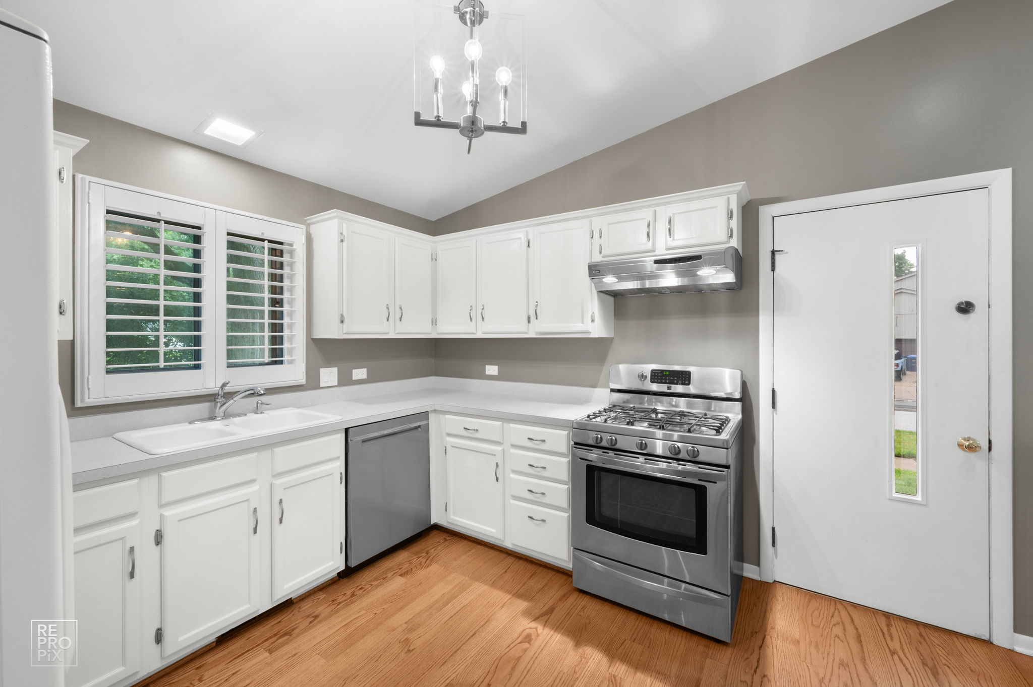 6S575 Bridlespur Dr, Naperville, IL 60540_006