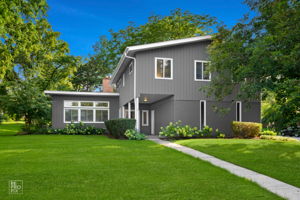 6S575 Bridlespur Dr, Naperville, IL 60540_001