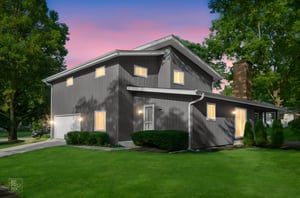 6S575 Bridlespur Dr, Naperville, IL 60540_016 day to dusk.jpeg