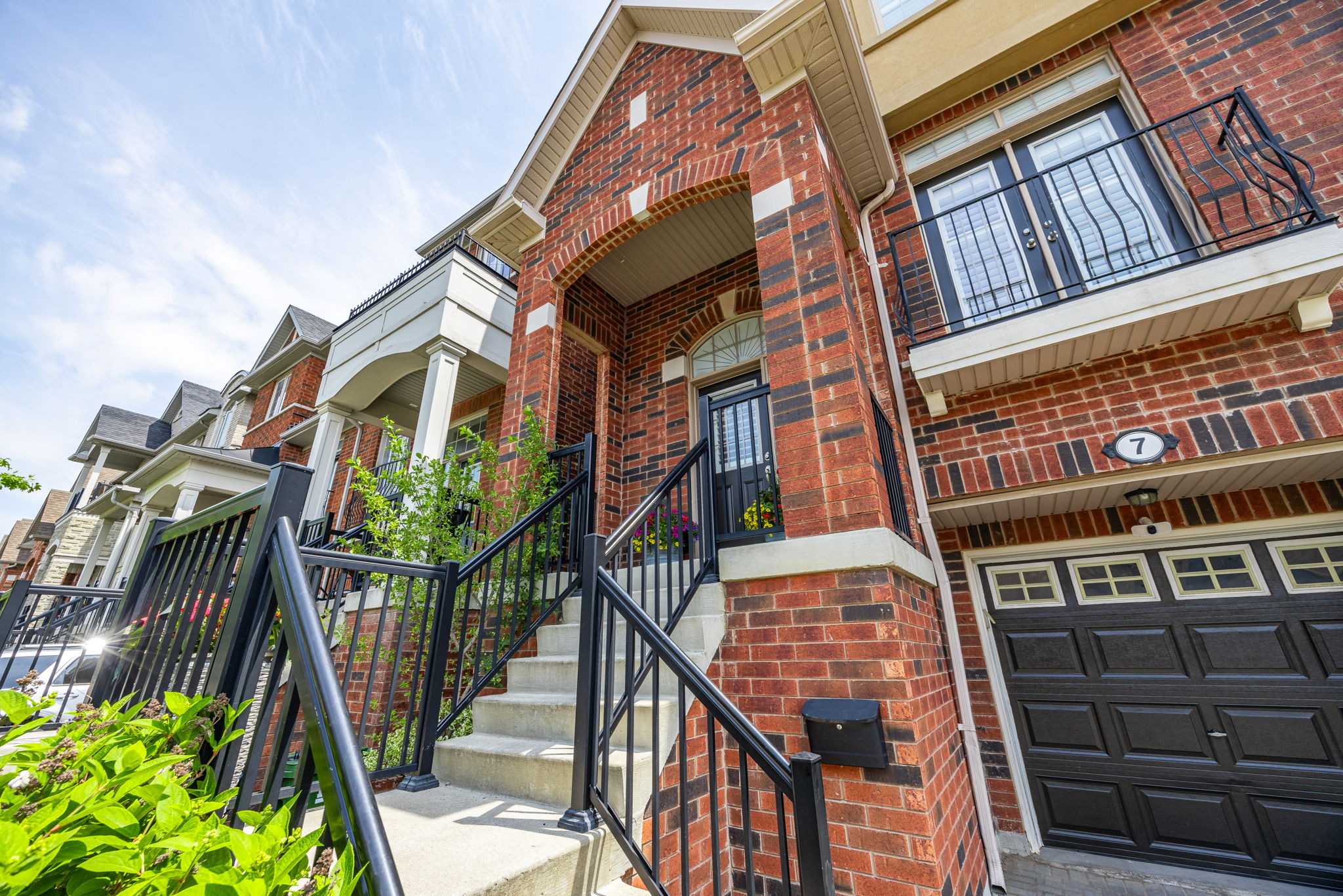 Toronto property showcase — delivered property photograph 4