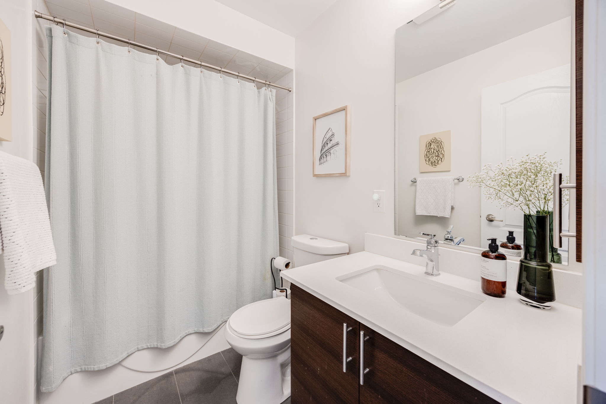 Toronto property showcase — delivered property photograph 29