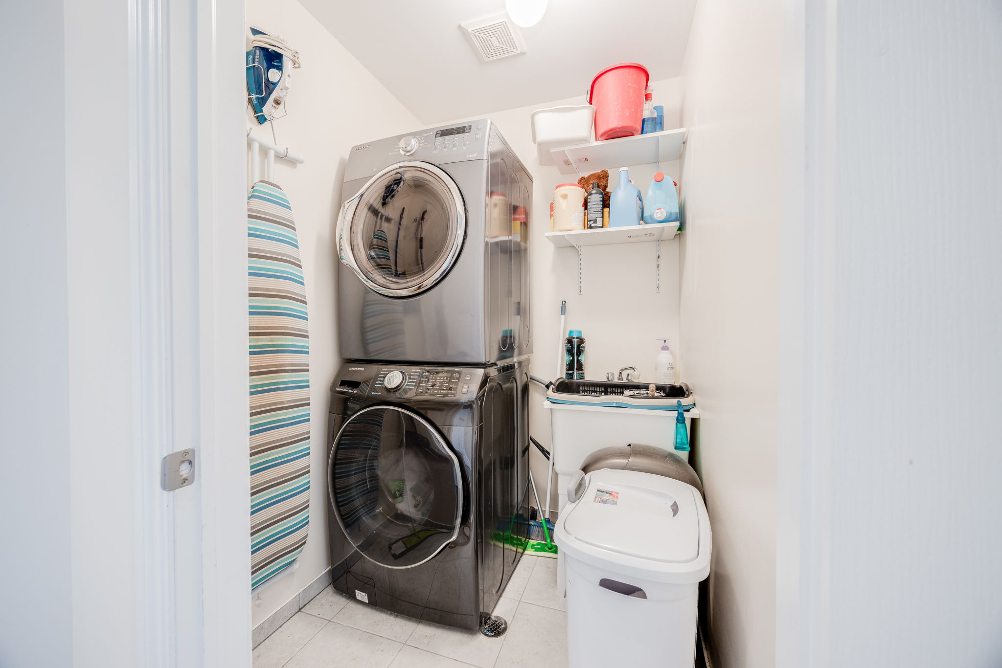 Toronto property showcase — delivered property photograph 36