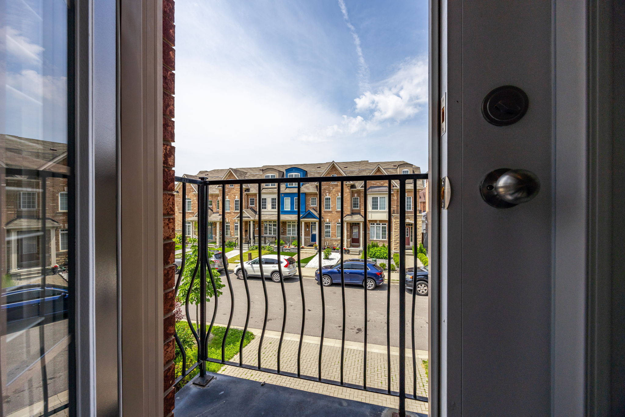 Toronto property showcase — delivered property photograph 48
