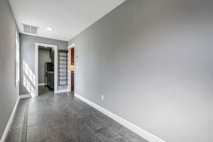 Ann Pl-S2708-037.jpg