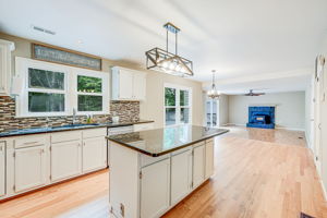 Breakfast Bar Seating