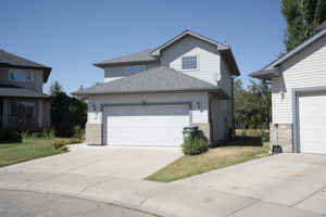 7 Aspen Landing, Strathmore, AB T1P 1R4, Canada Photo 3