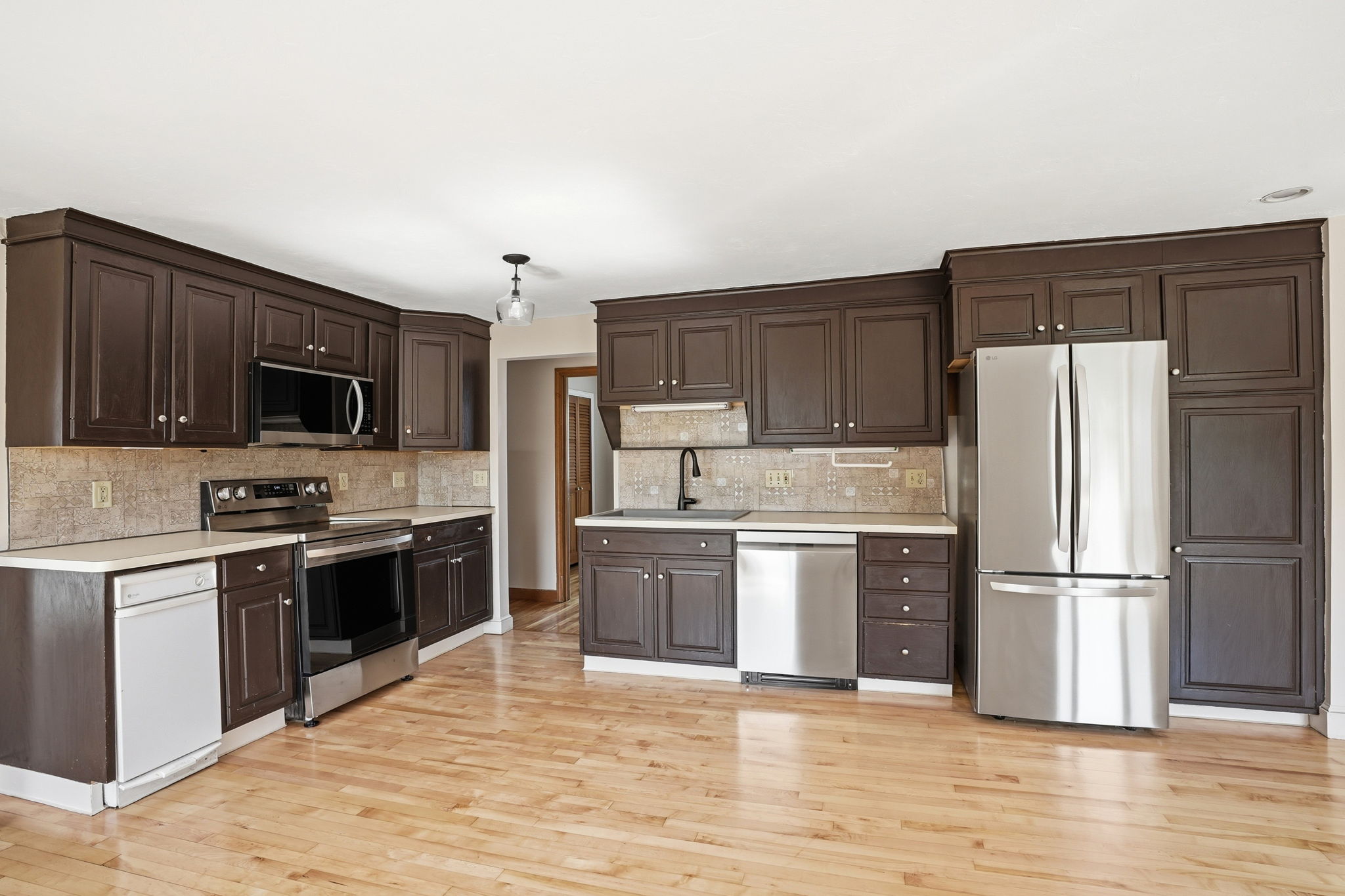 Kitchen I