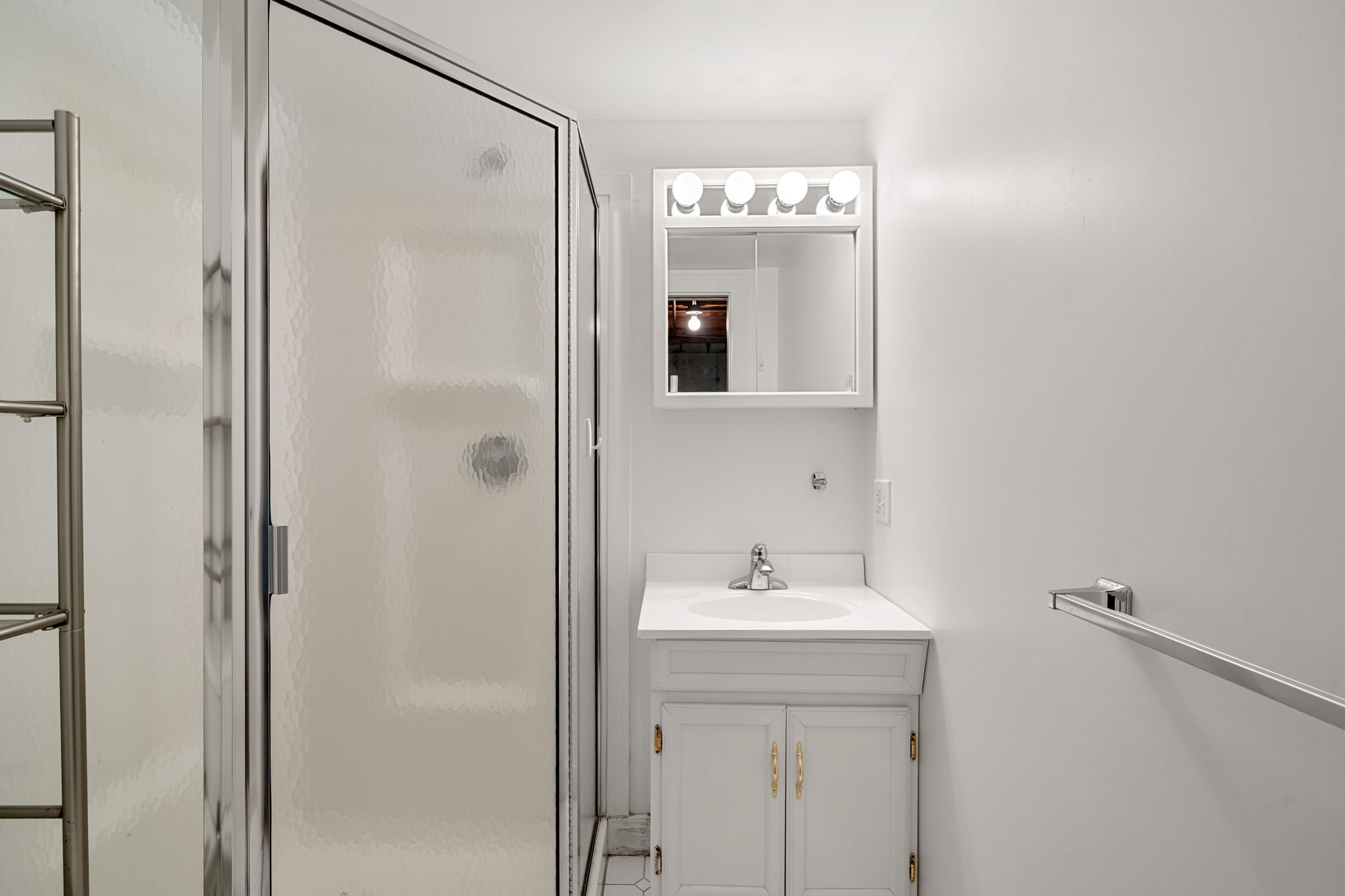 7 Bradford Ct, Marblehead, MA 01945, USA Photo 12