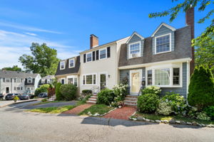 7 Bradford Ct, Marblehead, MA 01945, USA Photo 4