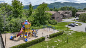  Photo 0