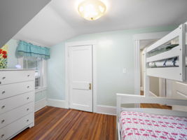 7 Canterbury St Andover MA-63
