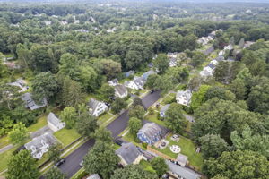 7 Canterbury St Andover MA-10