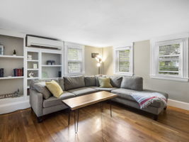 7 Canterbury St Andover MA-52