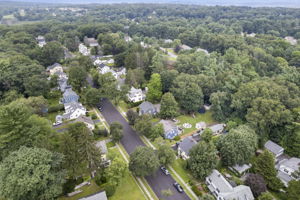 7 Canterbury St Andover MA-9