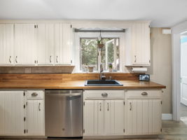 7 Canterbury St Andover MA-40