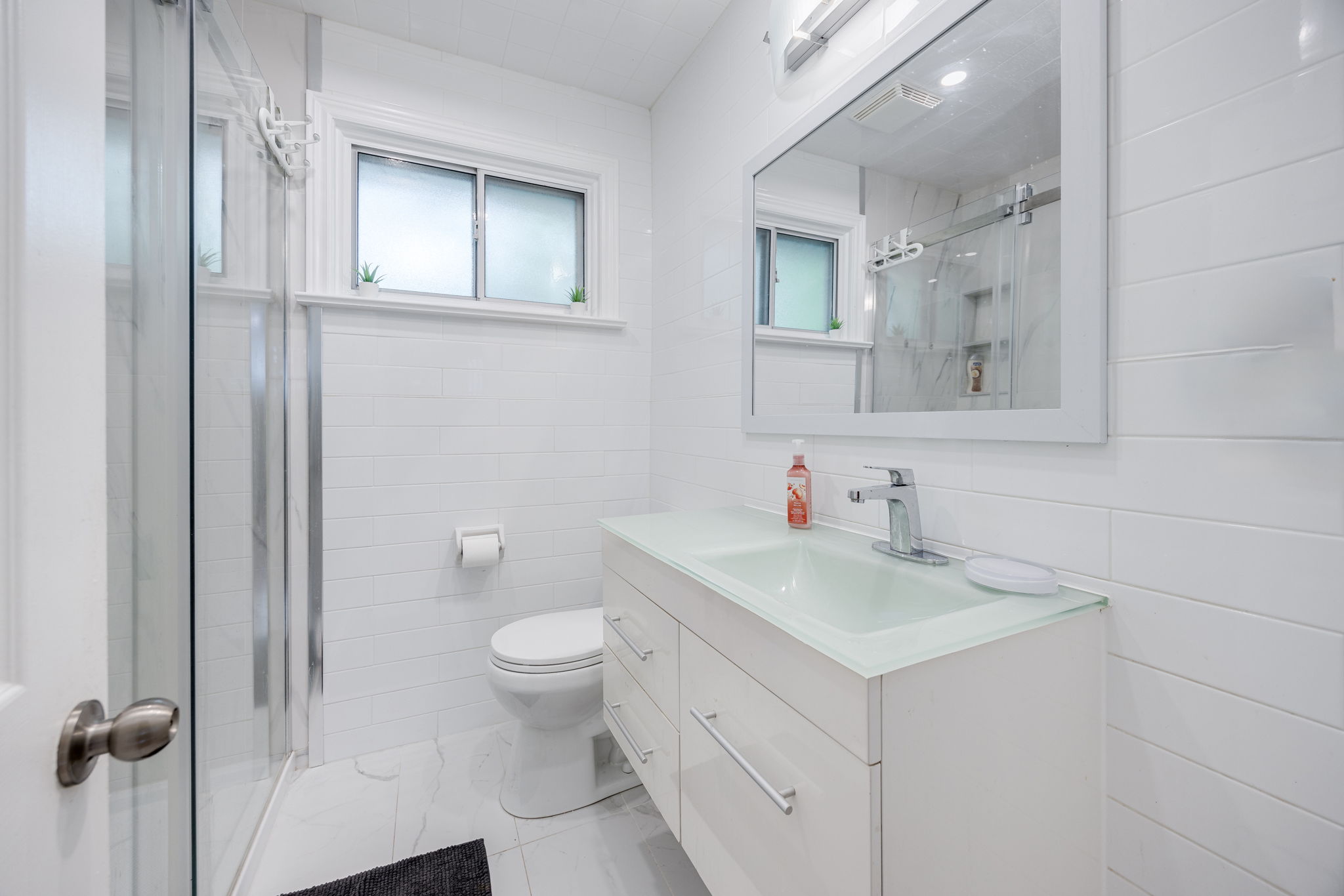 Toronto property showcase — delivered property photograph 10