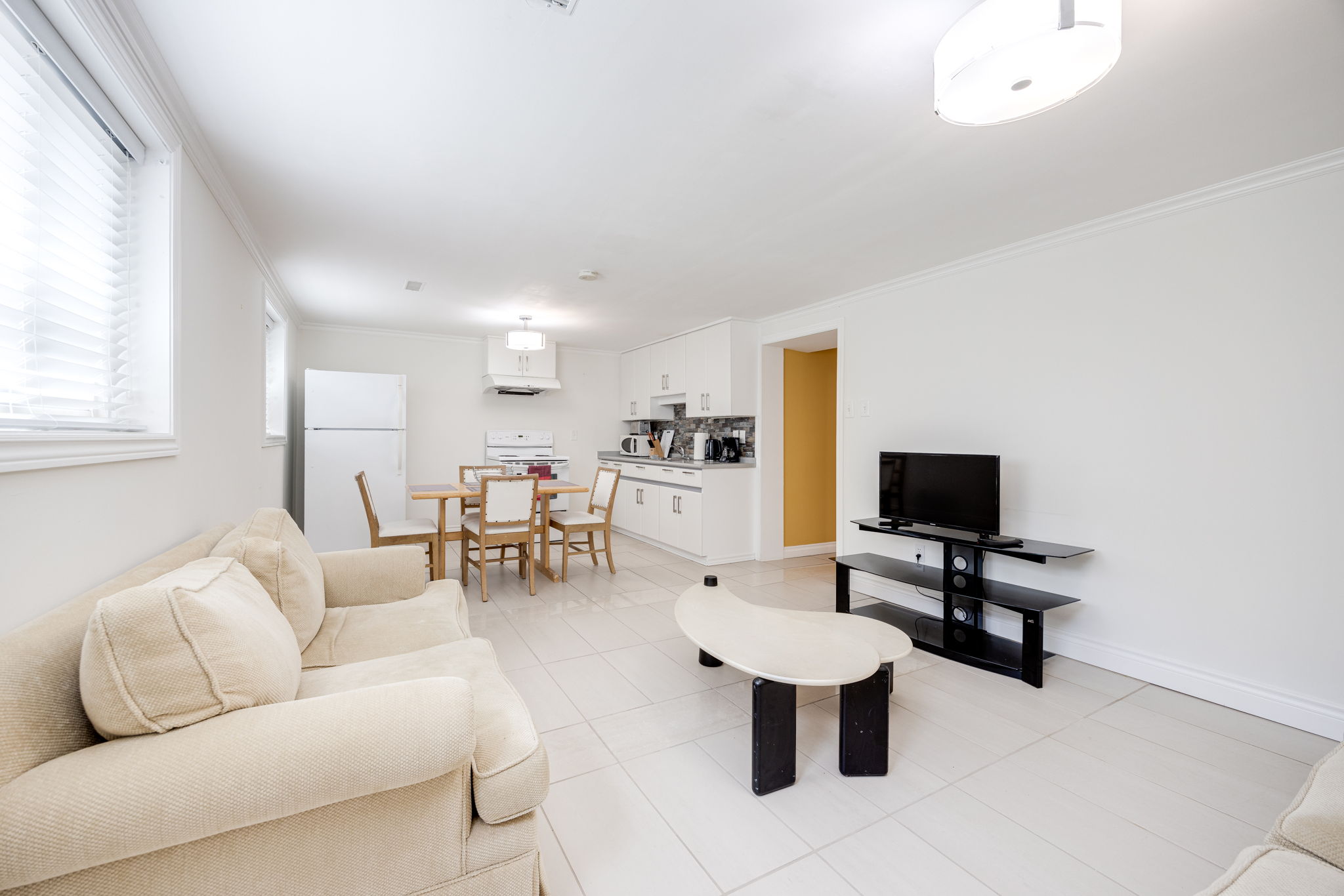 Toronto property showcase — delivered property photograph 25