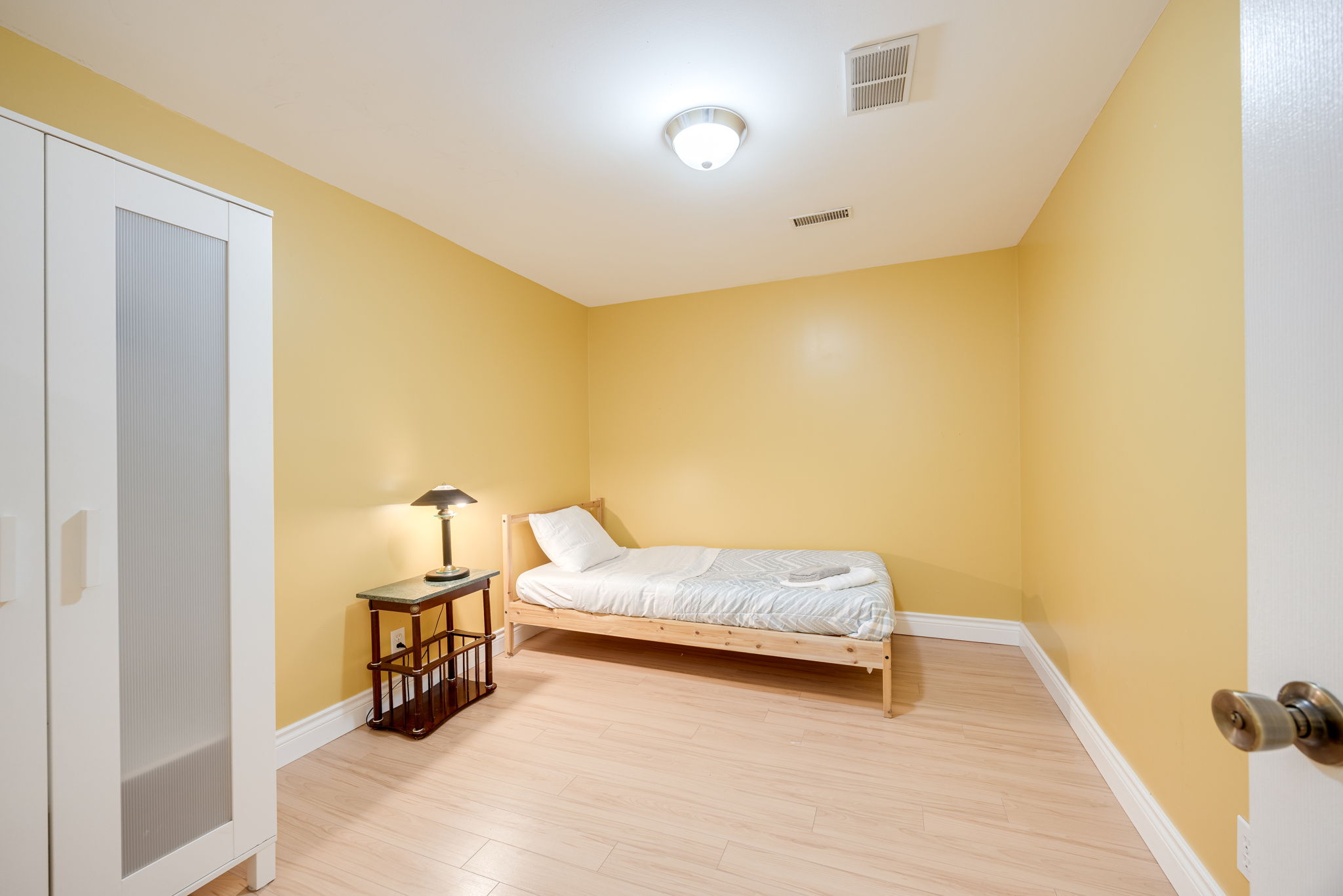 Toronto property showcase — delivered property photograph 28